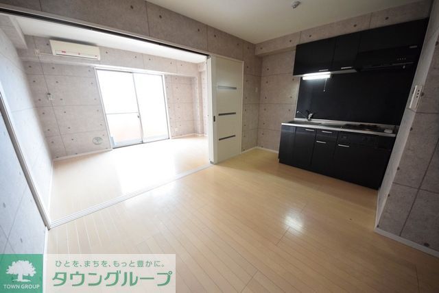 居室・リビング　現地待ち合わせ歓迎♪お問合せはタウンハウジング千葉店まで！