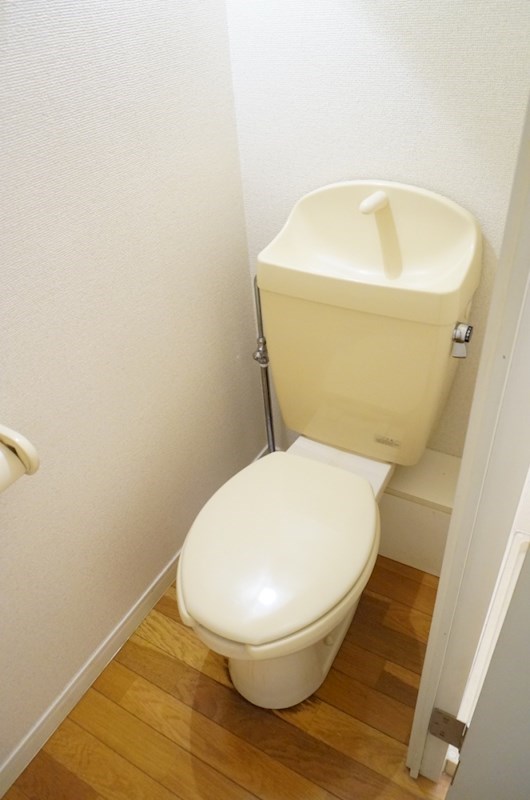 トイレ　過去の室内写真です。