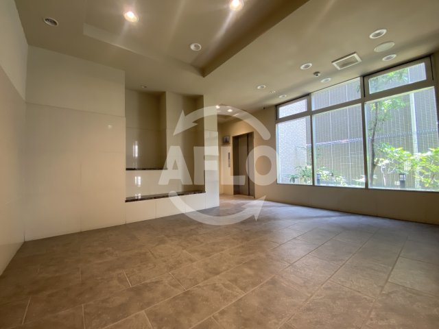 ロビー　エス・キュート城東中央　ロビー