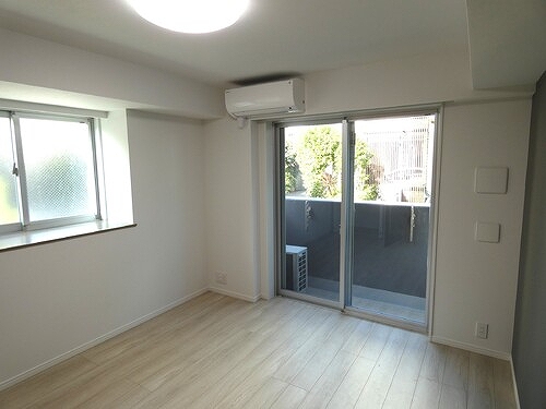 居室・リビング　洋室　※2022年10月撮影