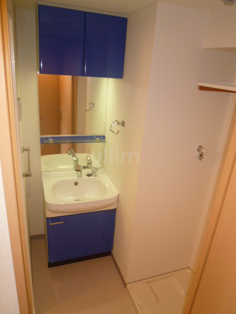 洗面設備　同じタイプのお部屋です。ご参考までに