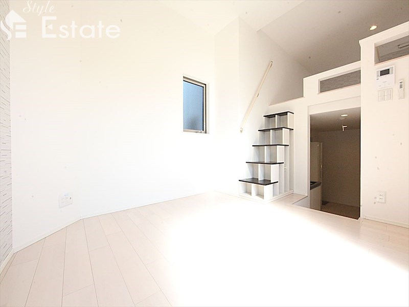 居室・リビング　内装