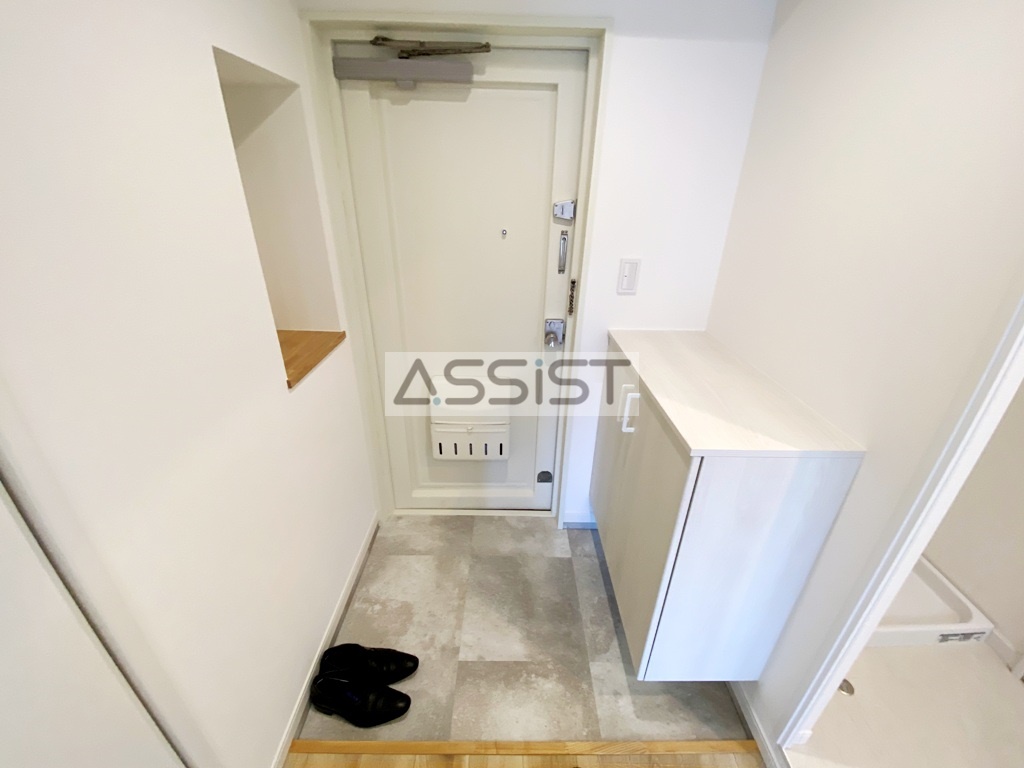 玄関　反転タイプ：参考写真