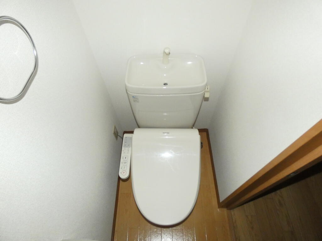 トイレ　参考写真