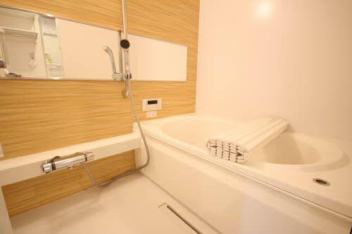 バス・シャワールーム　浴室