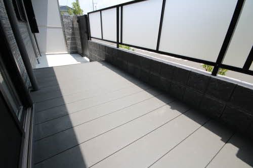 バルコニー　バルコニー