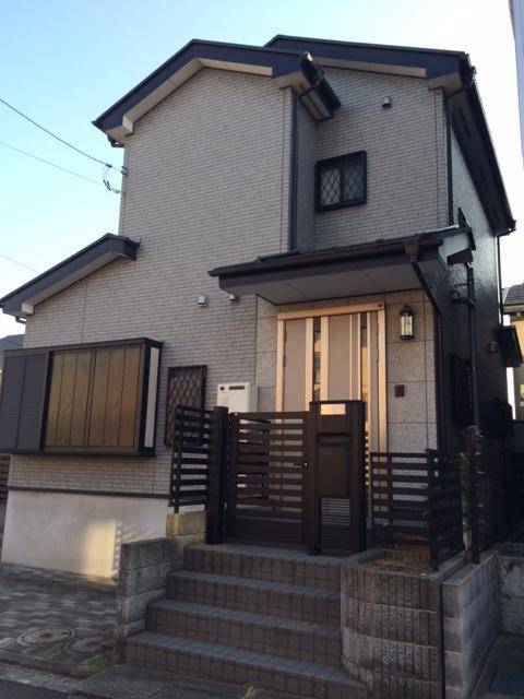 エントランス　港南中央駅徒歩９分です