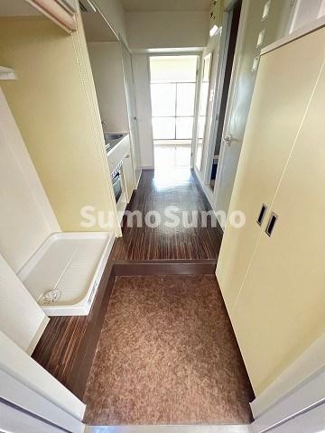 玄関　シンプルで使いやすい玄関です