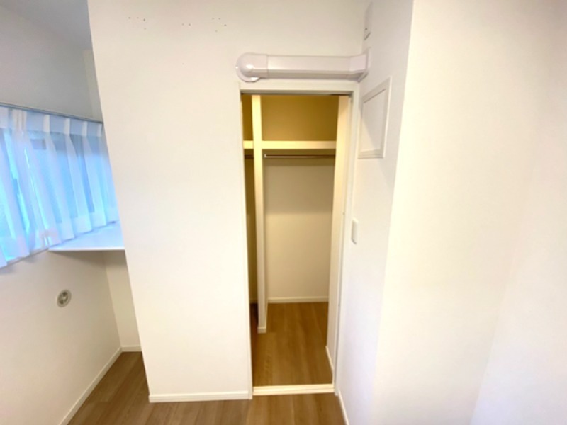 収納　洋室5.1帖　ウォークインクローゼット