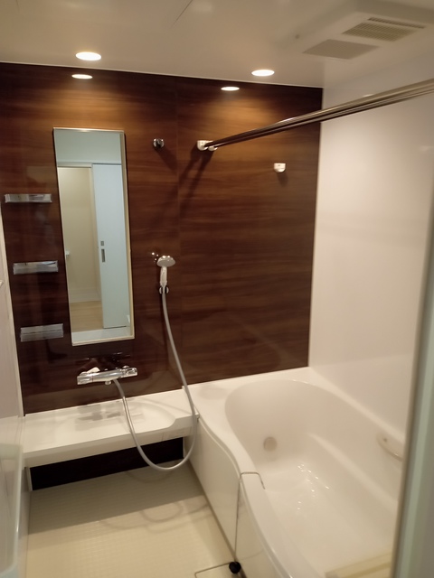 バス・シャワールーム