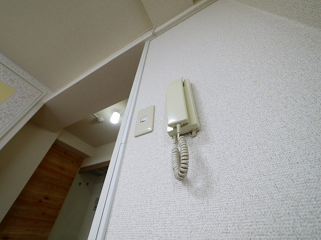 セキュリティ　インターホンです
