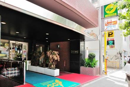 スーパー　ココスナカムラ麹町店（スーパー）まで618m