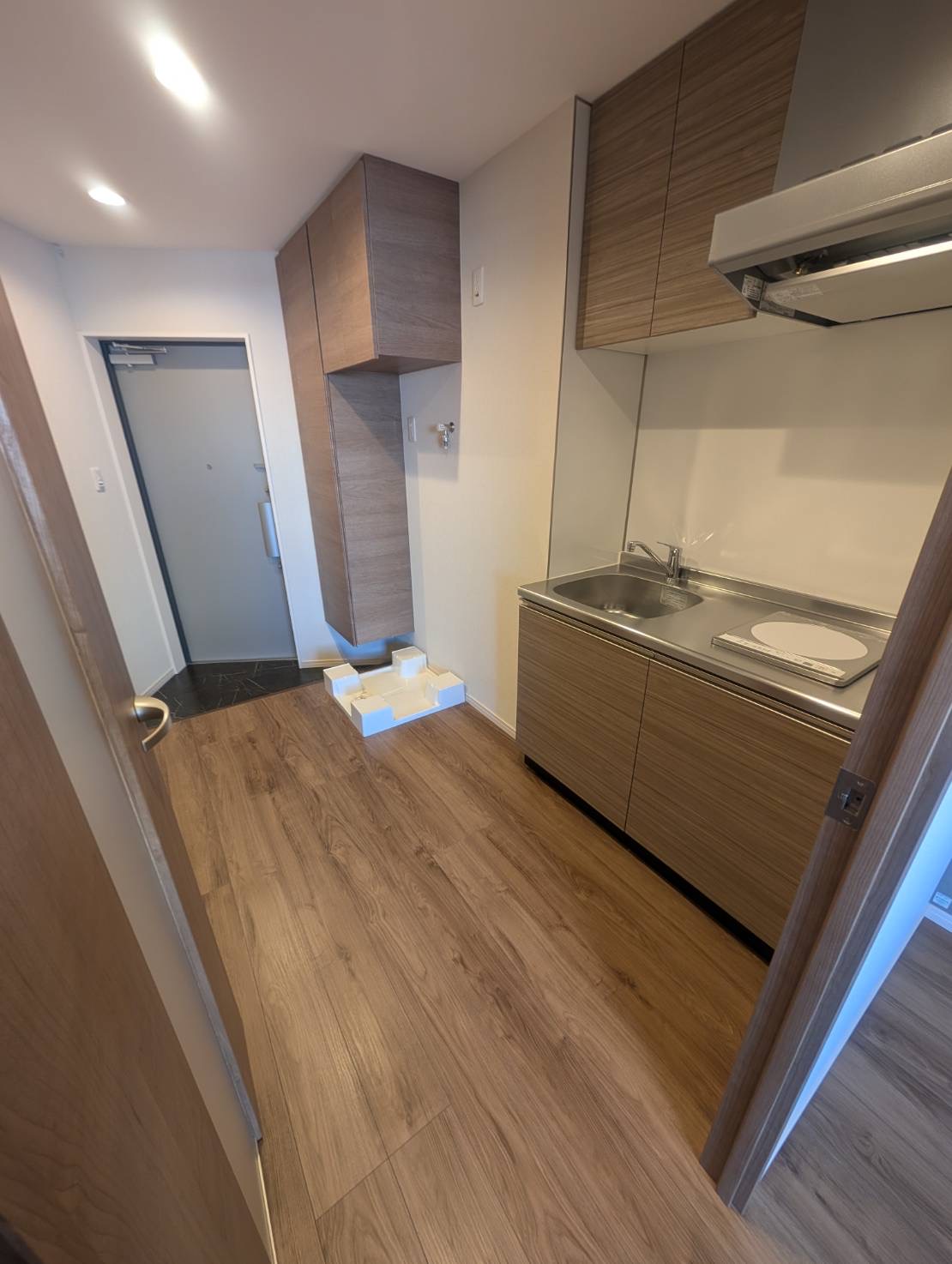 キッチン　他号室の写真になります。