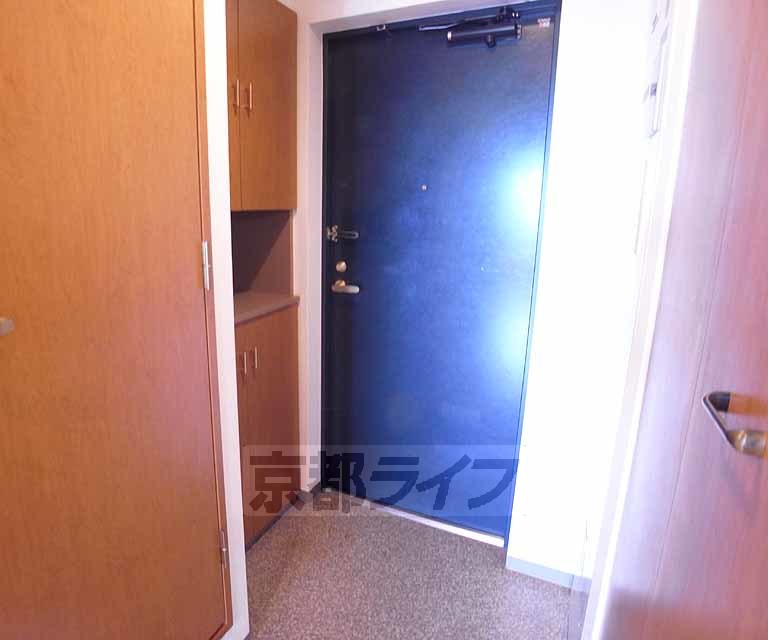 玄関　シューズＢＯＸのある立派な玄関