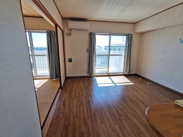 居室・リビング　別部屋参考写真