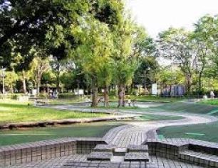 公園　川崎市中原平和公園（公園）まで799m