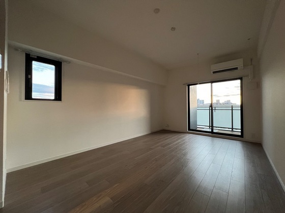 居室・リビング　※別部屋の写真です