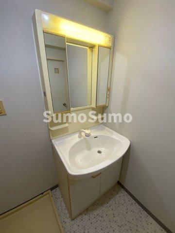 洗面設備　広い洗面スペース