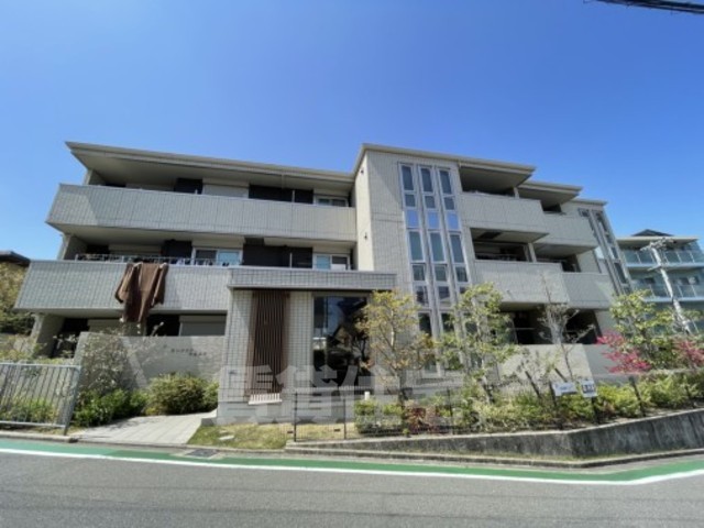 建物外観　オンライン内覧・現地案内も可能です