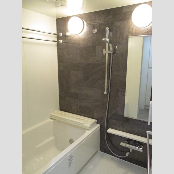 バス・シャワールーム　浴室