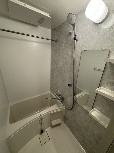 バス・シャワールーム　別号室の写真です