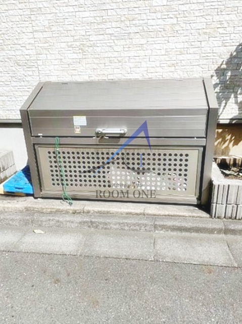 その他共有部分　敷地内ゴミ置き場です。