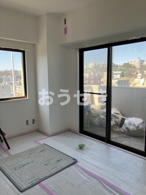 居室・リビング　?