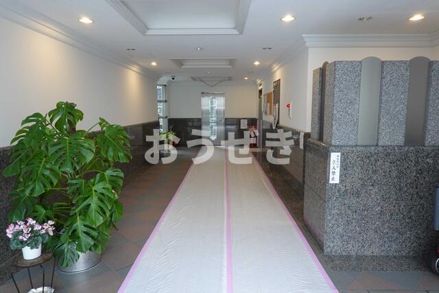 エントランス　?