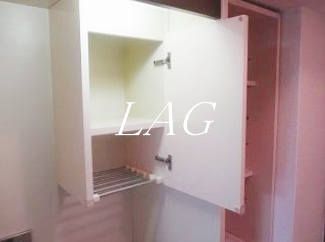 収納　キッチン上収納です。