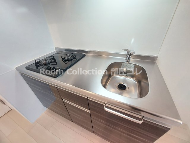 キッチン　※同物件他部屋写真 反転、色違いの場合有 現況優先