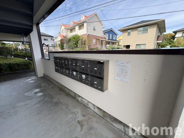 エントランス　清潔なエントランスです