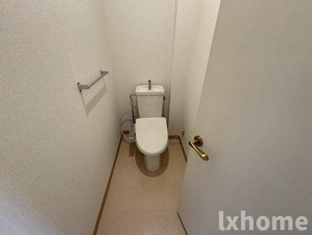 トイレ　清潔感のあるトイレです