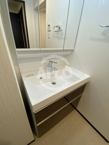 洗面設備　プレジオ弁天町ASIAN（プレジオ弁天町アジアン）　洗面所