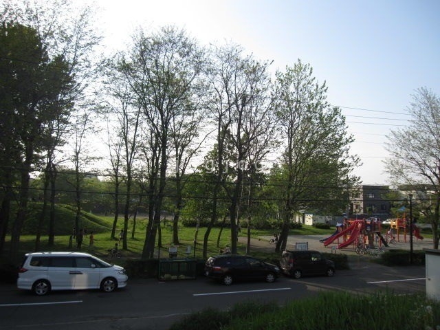 公園　平和通公園（公園）まで638m