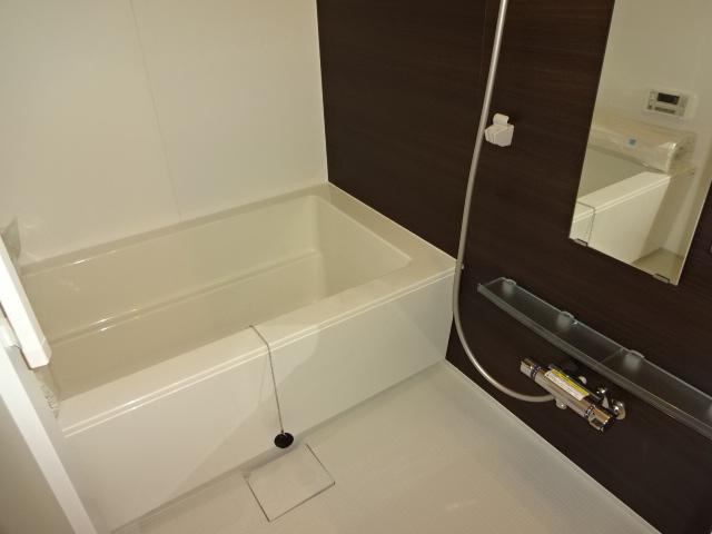 バス・シャワールーム　バス（イメージ）