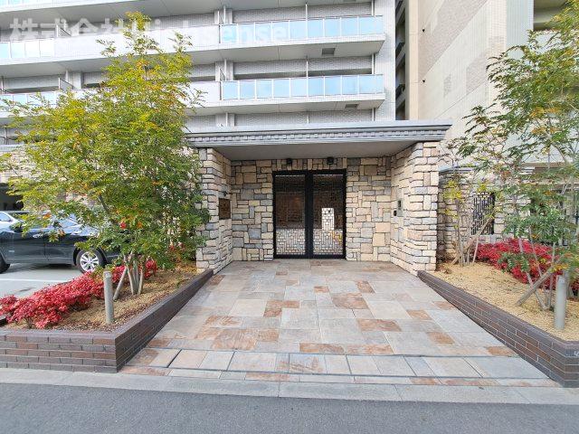 エントランス　毎日通るエントランスはこのようになっています