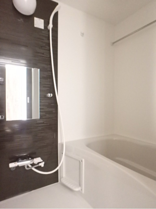 バス・シャワールーム　図面と現状に相違がある場合には現状を優先