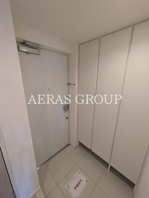 玄関　同仕様タイプ