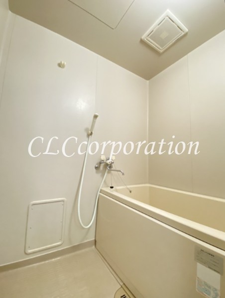 バス・シャワールーム　他号室写真代用中