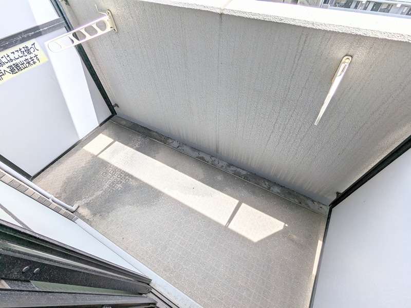 バルコニー　同物件別部屋写真