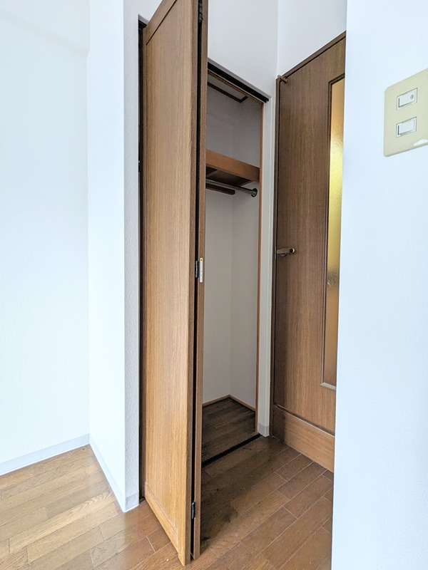収納　同物件別部屋写真