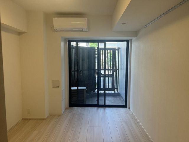 居室・リビング　※別部屋参考写真