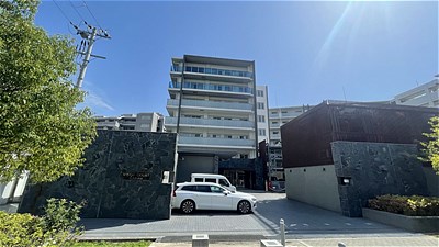 建物外観　オートロック付きで安心です！