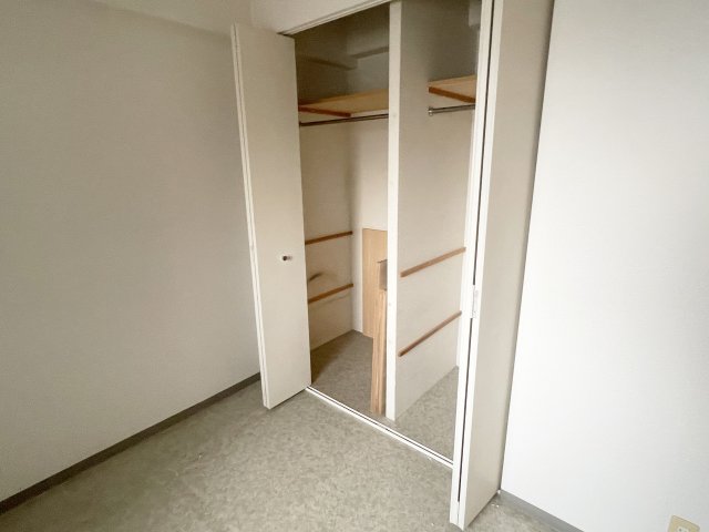 その他部屋・スペース　明るい色調の室内です