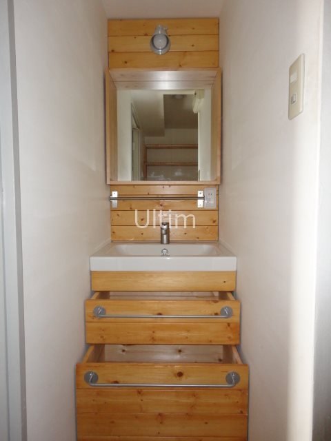 洗面設備　403号