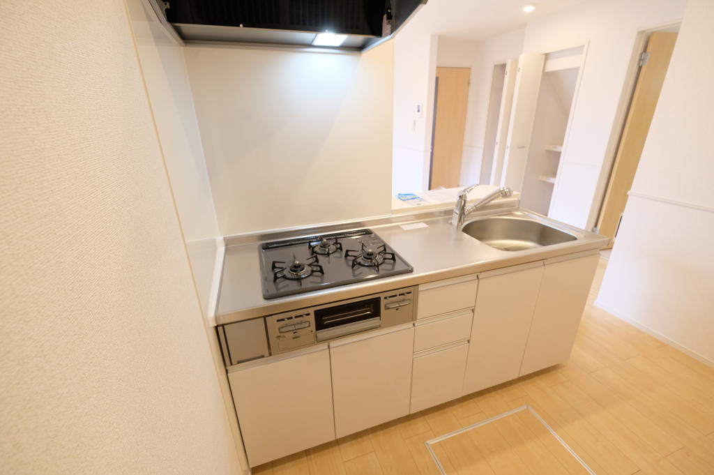 キッチン　写真は別室です