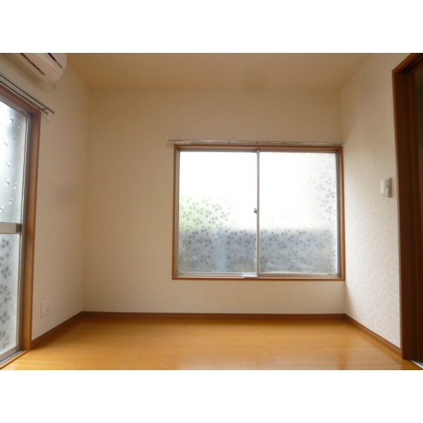 居室・リビング　洋室