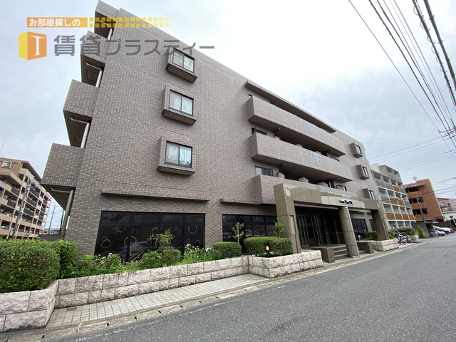 建物外観　憧れの鉄筋マンション。。。