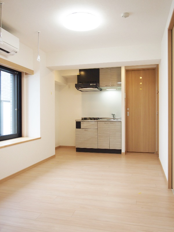 居室・リビング　開放感のあるゆったりとしたお部屋です♪