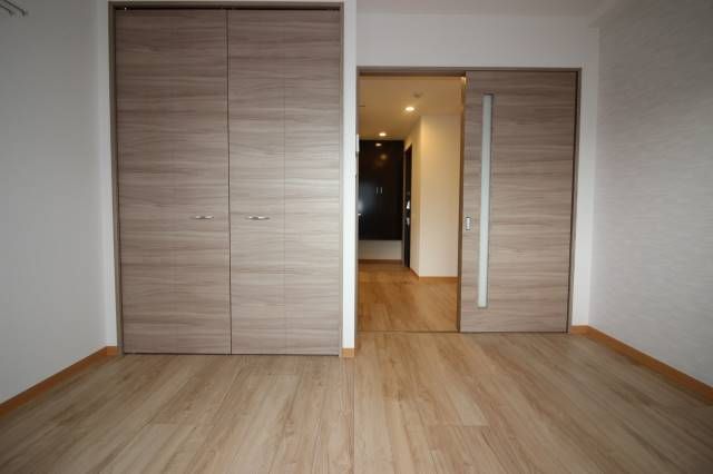 居室・リビング　【居間・リビング】同タイプ・別部屋写真